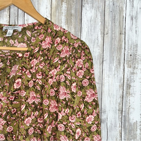 Jessica Simpson Green Floral Popover Blouse - Picture 2 of 5